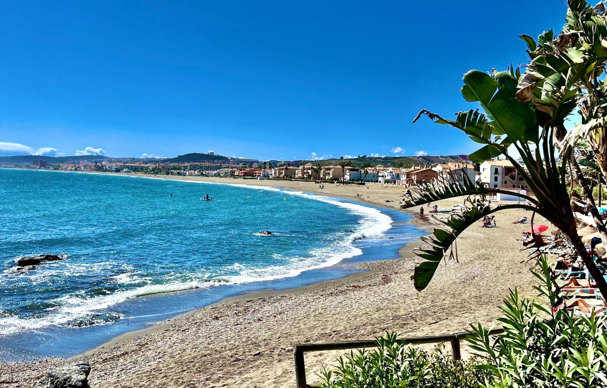 Atico Con Gran Terraza A 50 Metros De La Playa De Casares Apartment San Luis de Sabinillas Exterior photo